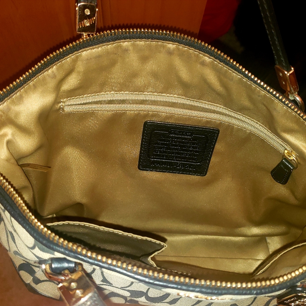 Coach bag - Picture 3 of 6